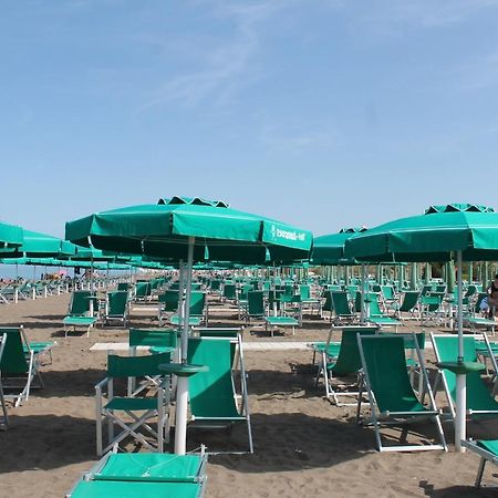 Liberius A Soli 100M Dal Mare Marina di Castagneto Carducci Ngoại thất bức ảnh